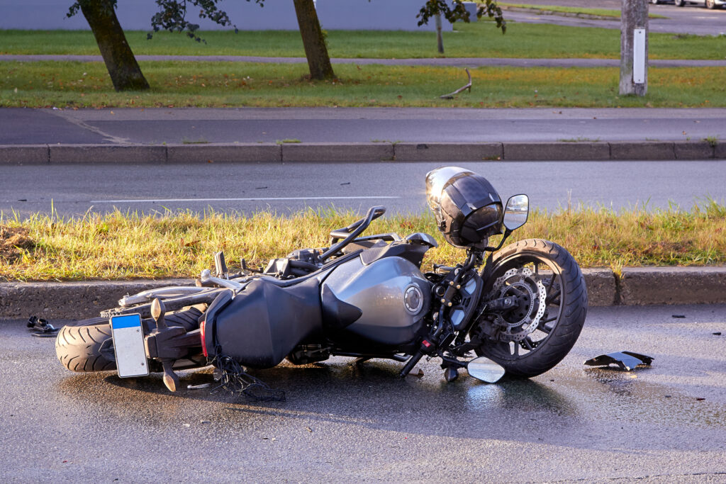 Motorcyclist killed in Fresno County crash