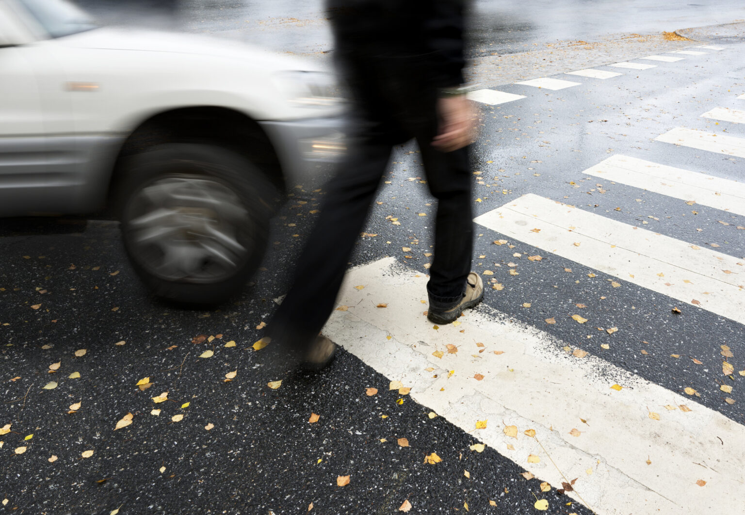Pedestrian fatally struck on Freeway 210 in La Crescenta.